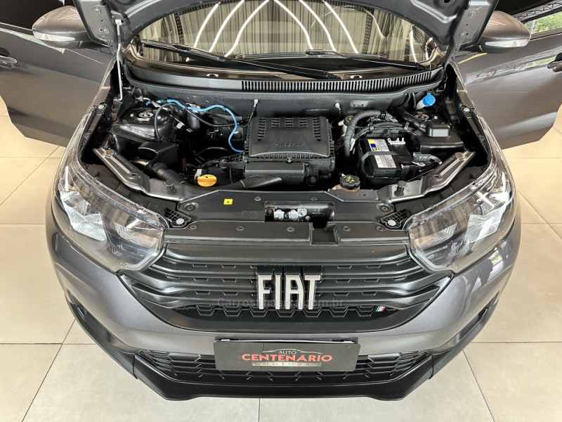 STRADA 1.3 FIRE FREEDOM 8V CD FLEX 4P MANUAL - 2022 - SAPIRANGA