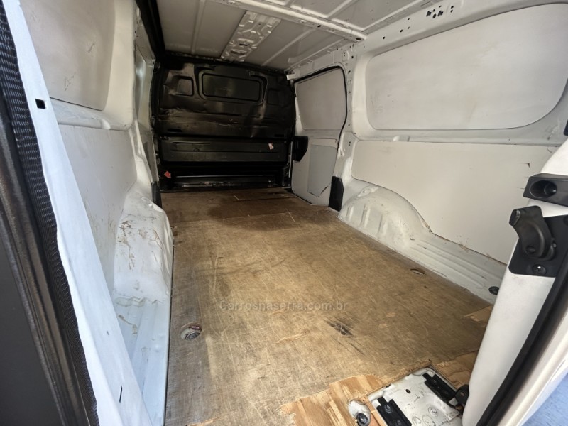 JUMPY 1.6 FURGÃO TURBO DIESEL BLUE HDI PACK - 2022 - FARROUPILHA