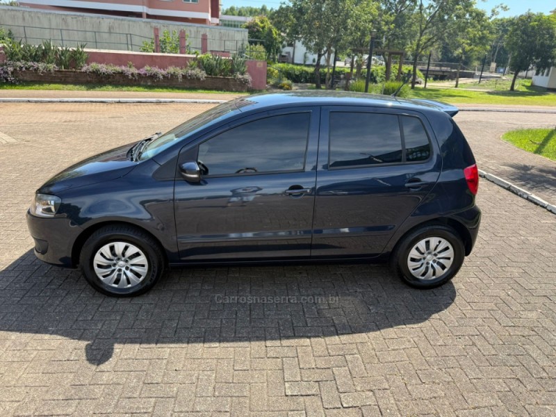 FOX 1.0 MI BLUEMOTION 8V FLEX 4P MANUAL - 2014 - BROCHIER