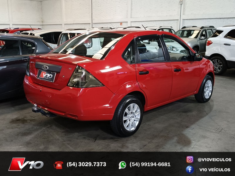 FIESTA 1.6 MPI SEDAN 8V FLEX 4P MANUAL - 2011 - CAXIAS DO SUL