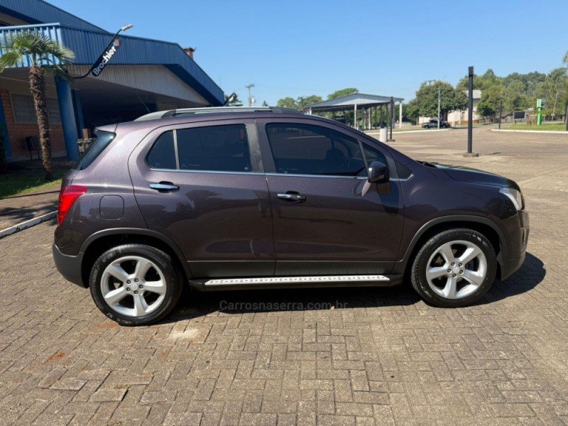 TRACKER 1.8 MPFI LTZ 4X2 16V FLEX 4P AUTOMÁTICO - 2016 - BROCHIER