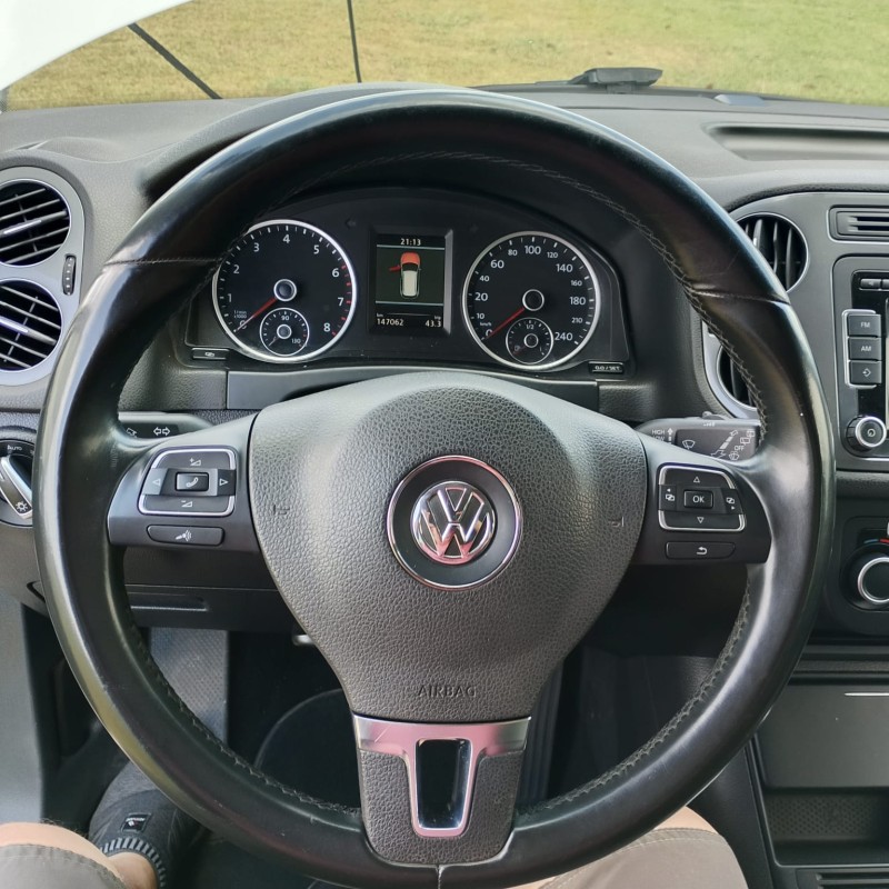 TIGUAN 2.0 TSI 16V TURBO GASOLINA 4P TIPTRONIC - 2012 - FARROUPILHA