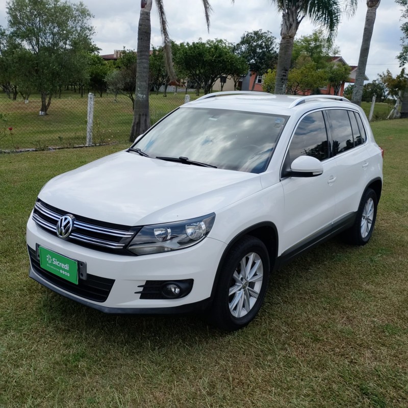 TIGUAN 2.0 TSI 16V TURBO GASOLINA 4P TIPTRONIC - 2012 - FARROUPILHA