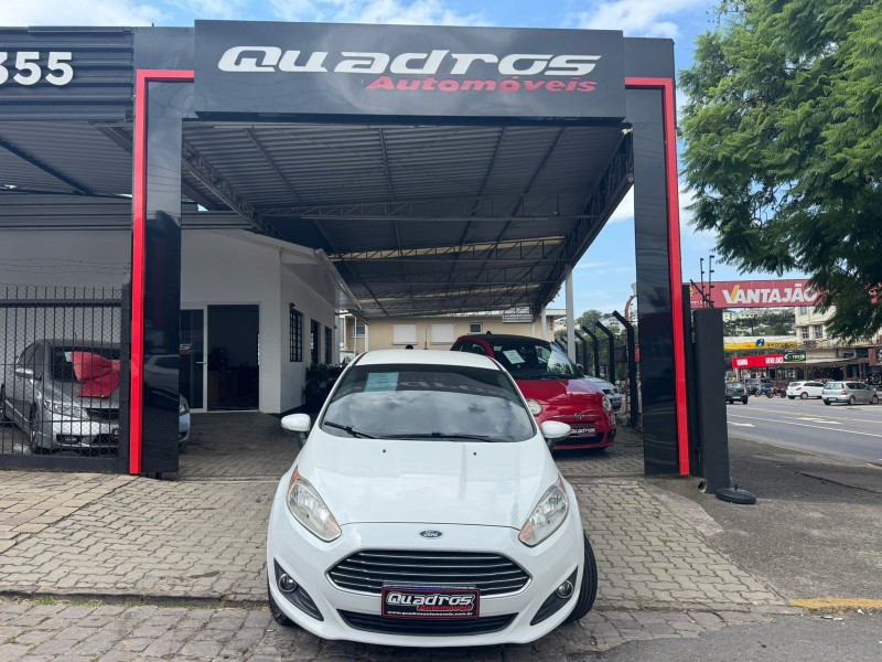 FIESTA 1.6 TITANIUM SEDAN 16V FLEX 4P AUTOMÁTICO - 2015 - CAXIAS DO SUL
