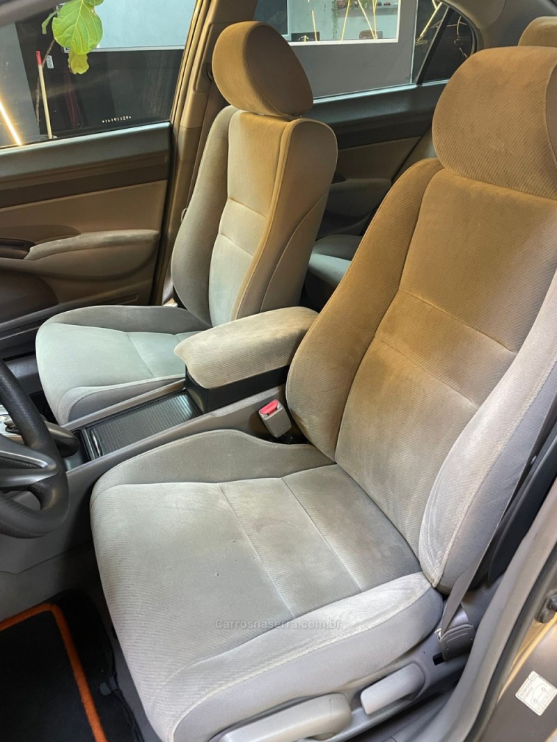 CIVIC 1.8 LXS 16V FLEX 4P AUTOMÁTICO - 2009 - NOVO HAMBURGO