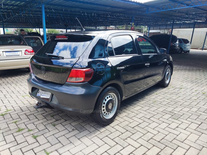 GOL 1.0 MI 8V FLEX 4P MANUAL G.V - 2010 - CANELA