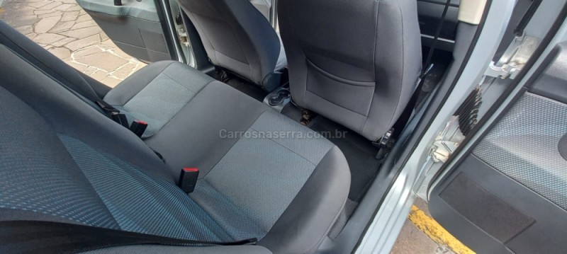 POLO 1.6 MI 8V E-FLEX 4P MANUAL - 2010 - PICADA CAFé