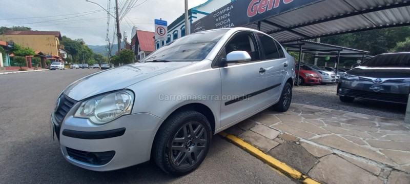 POLO 1.6 MI 8V E-FLEX 4P MANUAL - 2010 - PICADA CAFé