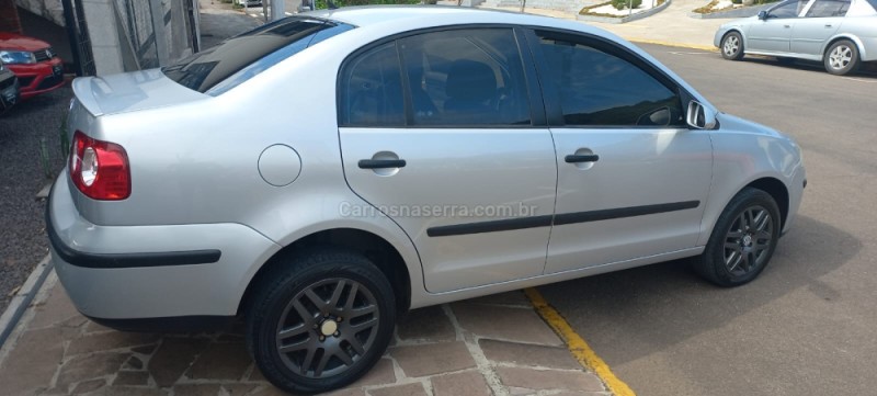 POLO 1.6 MI 8V E-FLEX 4P MANUAL - 2010 - PICADA CAFé