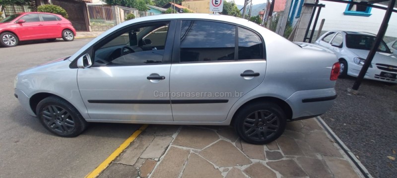 POLO 1.6 MI 8V E-FLEX 4P MANUAL - 2010 - PICADA CAFé