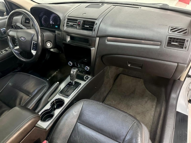 FUSION 2.5 SEL 16V GASOLINA 4P AUTOMÁTICO - 2011 - CAXIAS DO SUL