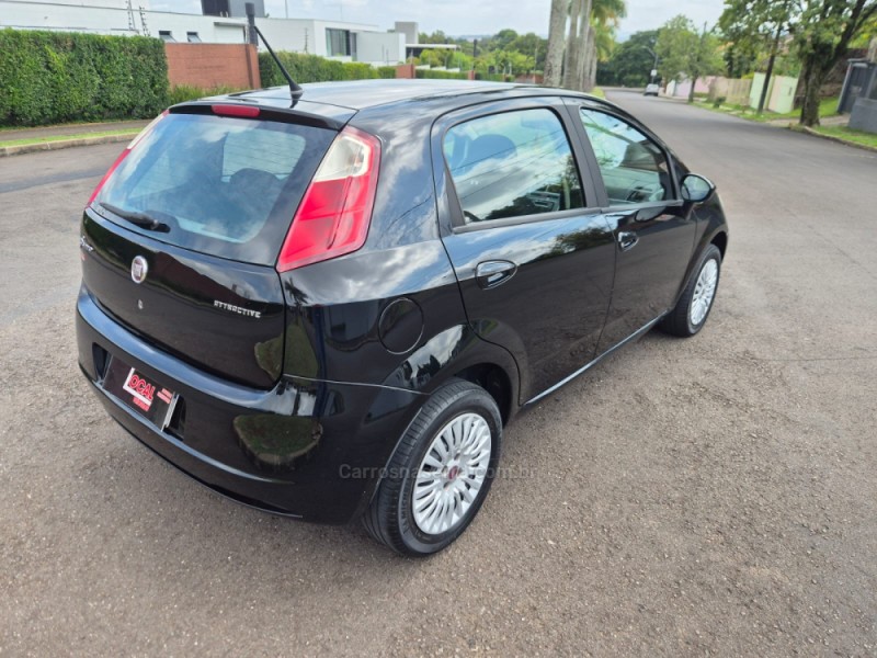 PUNTO 1.4 ATTRACTIVE 8V FLEX 4P MANUAL - 2011 - SãO LEOPOLDO