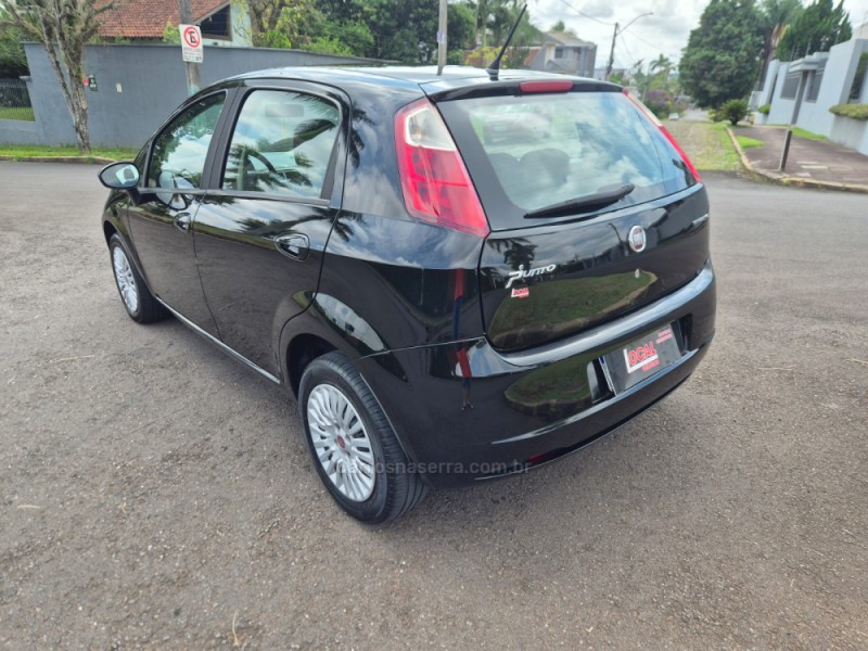 PUNTO 1.4 ATTRACTIVE 8V FLEX 4P MANUAL - 2011 - SãO LEOPOLDO