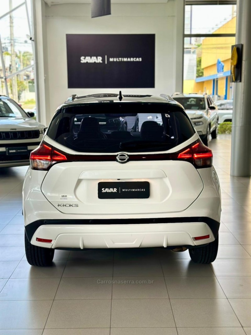 KICKS 1.6 EXCLUSIVE 16V FLEX 4P AUTOMÁTICO - 2022 - NOVO HAMBURGO