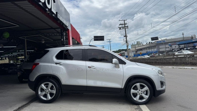 TRACKER 1.8 MPFI LTZ 4X2 16V FLEX 4P AUTOMÁTICO - 2016 - CAXIAS DO SUL