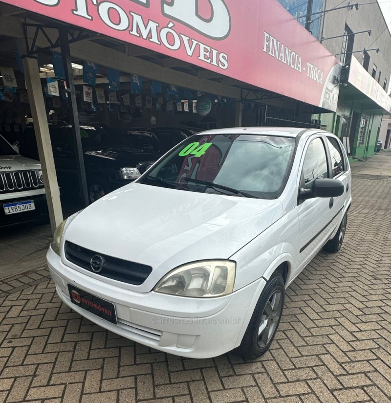 CORSA 1.0 MPFI 8V GASOLINA 4P MANUAL - 2004 - PAROBé