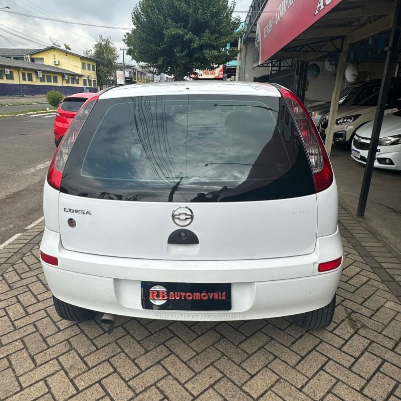 CORSA 1.0 MPFI 8V GASOLINA 4P MANUAL - 2004 - PAROBé