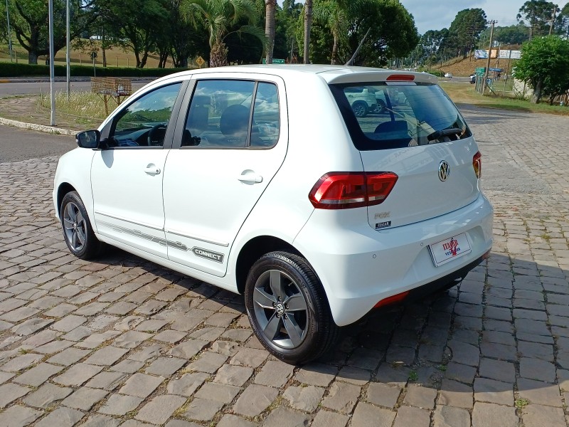 FOX 1.6 CONNECT 8V FLEX 4P MANUAL - 2020 - FLORES DA CUNHA