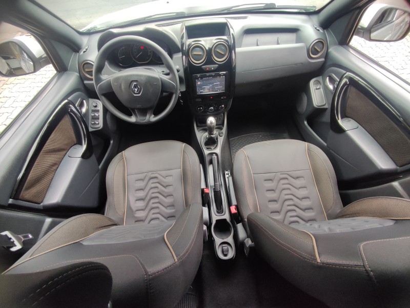 DUSTER 1.6 DYNAMIQUE 4X2 16V FLEX 4P MANUAL - 2019 - CAXIAS DO SUL