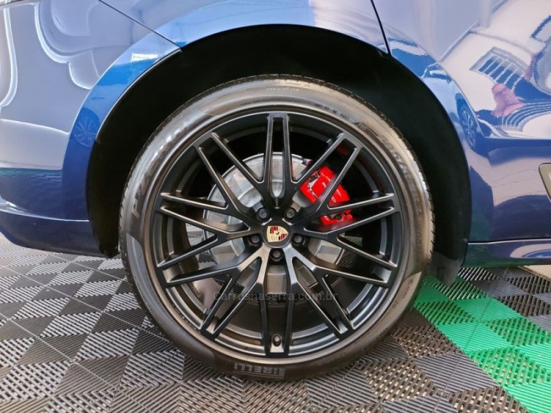 MACAN 2.9 GTS V6 BITURBO GASOLINA 4P AUTOMÁTICO - 2024 - NOVO HAMBURGO