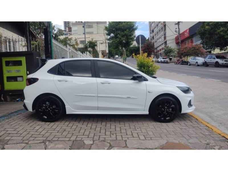 ONIX 1.0 HATCH RS 12V TURBO 4P AUTOMÁTICO - 2022 - CAXIAS DO SUL