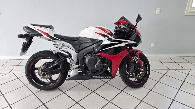 CBR 600RR  - 2008 - BENTO GONçALVES