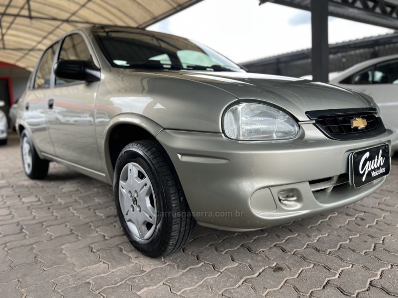 CLASSIC 1.0 MPFI LIFE 8V FLEX 4P MANUAL - 2009 - BOM PRINCíPIO