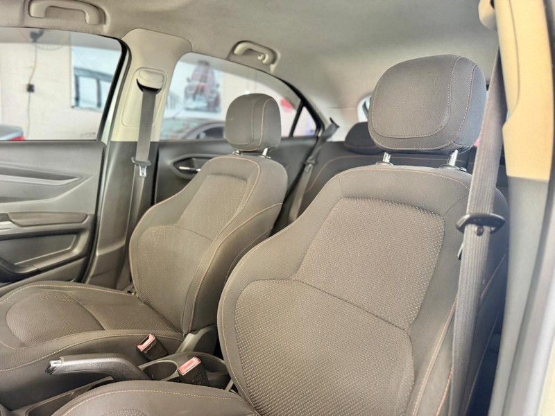 ONIX 1.4 MPFI LT 8V FLEX 4P MANUAL - 2014 - CAXIAS DO SUL