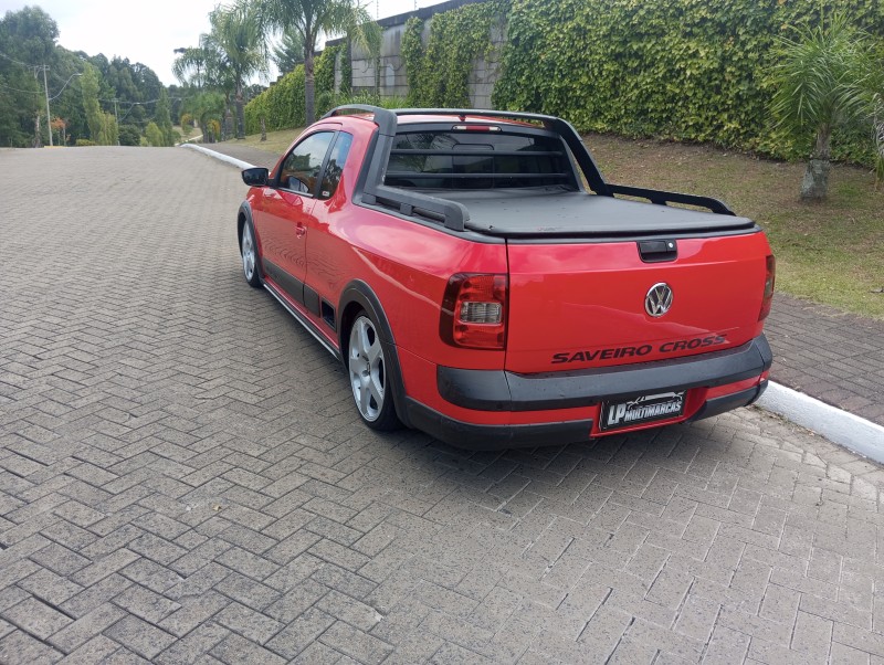 SAVEIRO 1.6 MI CROSSOVER CS 8V FLEX 2P MANUAL G.IV - 2011 - CAXIAS DO SUL