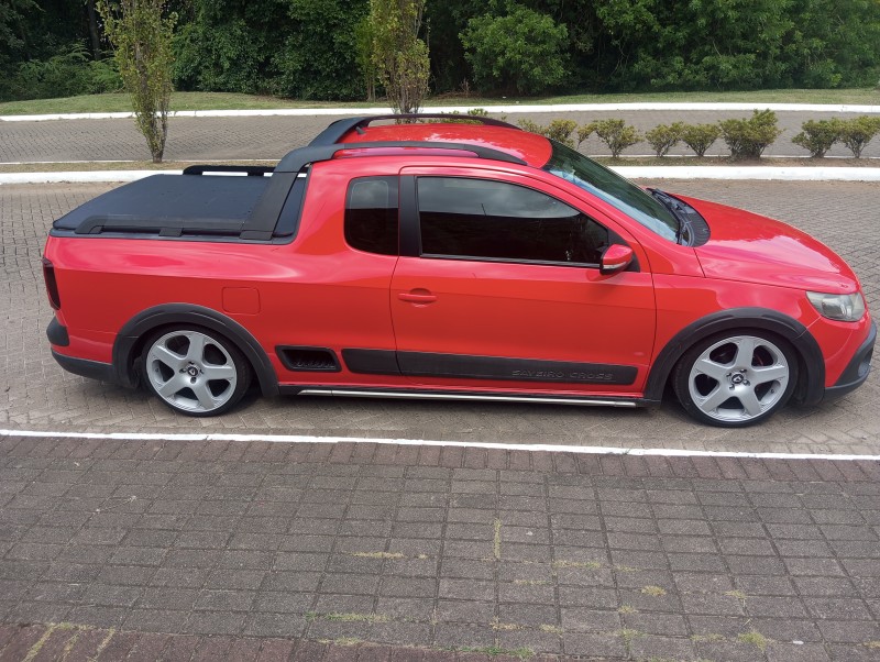 SAVEIRO 1.6 MI CROSSOVER CS 8V FLEX 2P MANUAL G.IV - 2011 - CAXIAS DO SUL