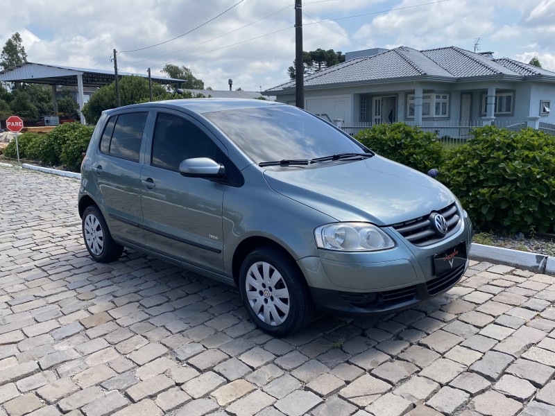 FOX 1.0 MI TREND 8V FLEX 4P MANUAL - 2010 - CARLOS BARBOSA