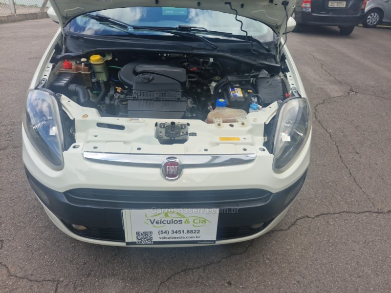 PUNTO 1.4 ATTRACTIVE 8V FLEX 4P MANUAL - 2015 - BENTO GONçALVES