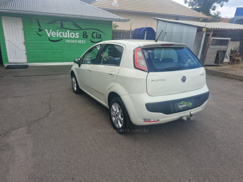 PUNTO 1.4 ATTRACTIVE 8V FLEX 4P MANUAL - 2015 - BENTO GONçALVES