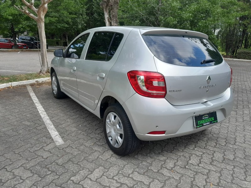 SANDERO 1.6 EXPRESSION 8V FLEX 4P MANUAL - 2018 - CAXIAS DO SUL