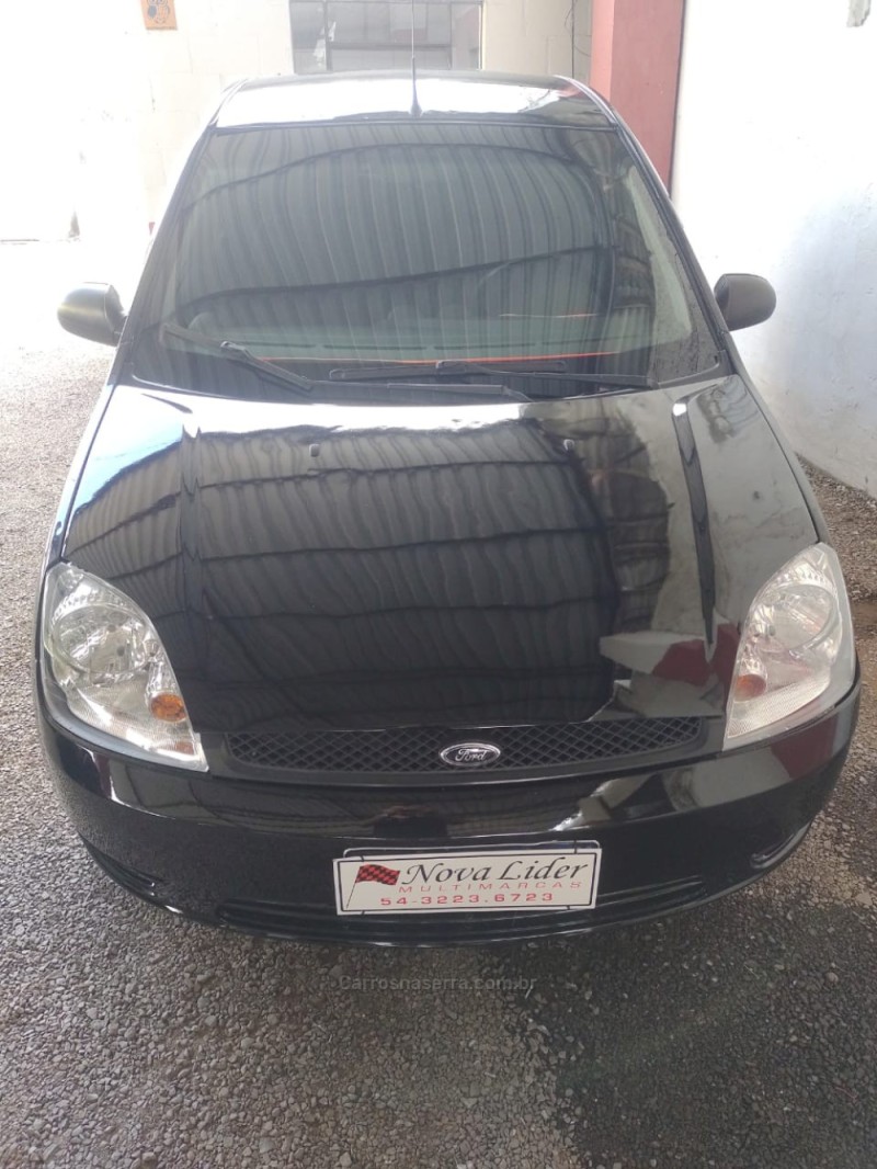 FIESTA 1.6 MPI STREET 8V GASOLINA 4P MANUAL - 2005 - CAXIAS DO SUL