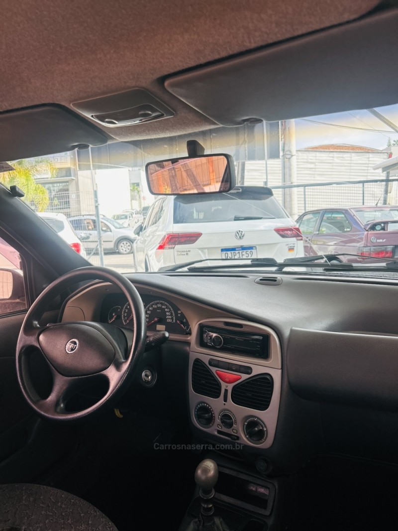 PALIO 1.6 MPI ELX 16V GASOLINA 4P MANUAL - 2001 - CAXIAS DO SUL