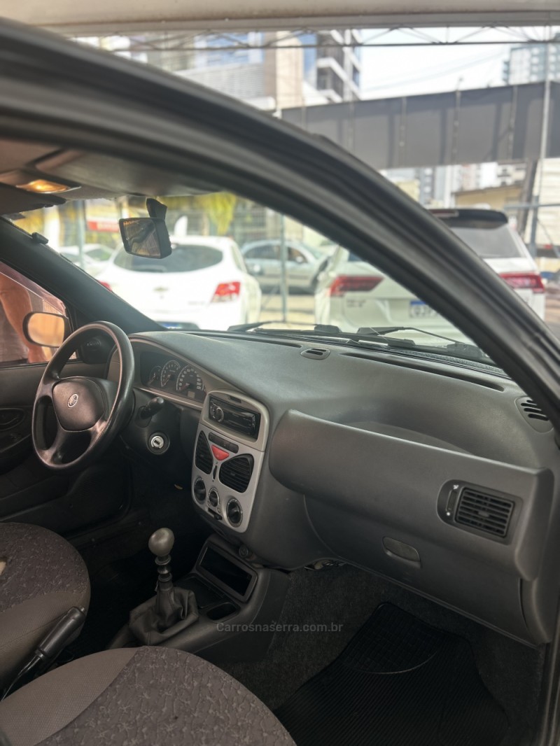 PALIO 1.6 MPI ELX 16V GASOLINA 4P MANUAL - 2001 - CAXIAS DO SUL