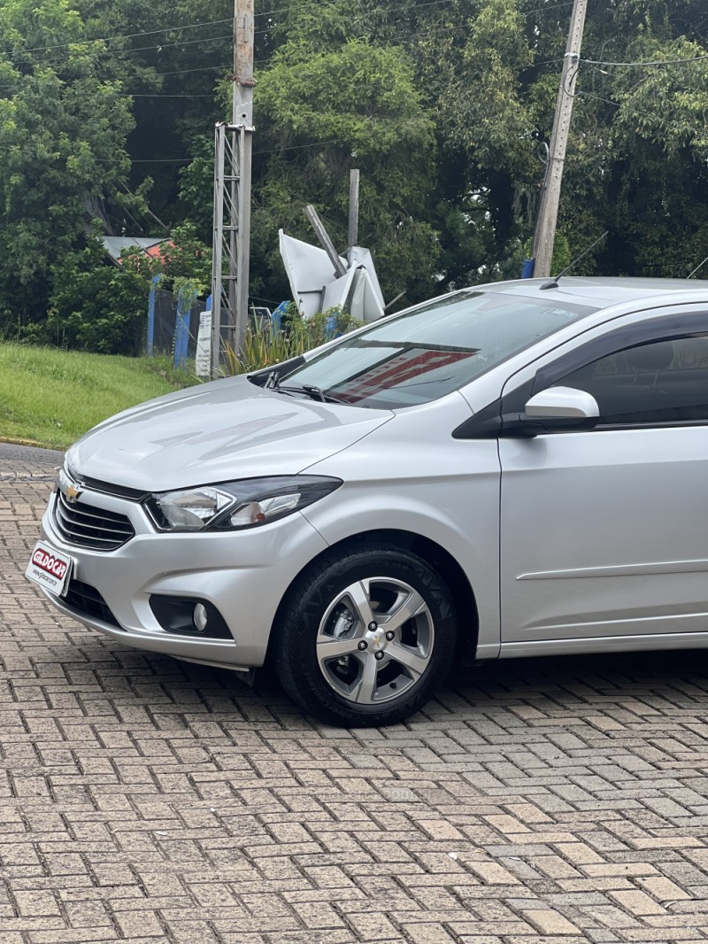 PRISMA 1.4 MPFI LTZ 8V FLEX 4P AUTOMÁTICO - 2018 - CAMPO BOM