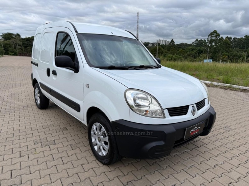 KANGOO 1.6 EXPRESS 16V FLEX 3P MANUAL - 2010 - IVOTI