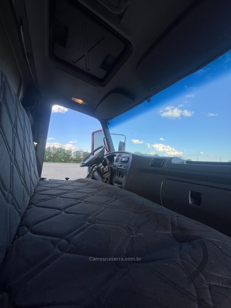 ACCELO 1016 3 EIXOS - 2012 - ANTôNIO PRADO