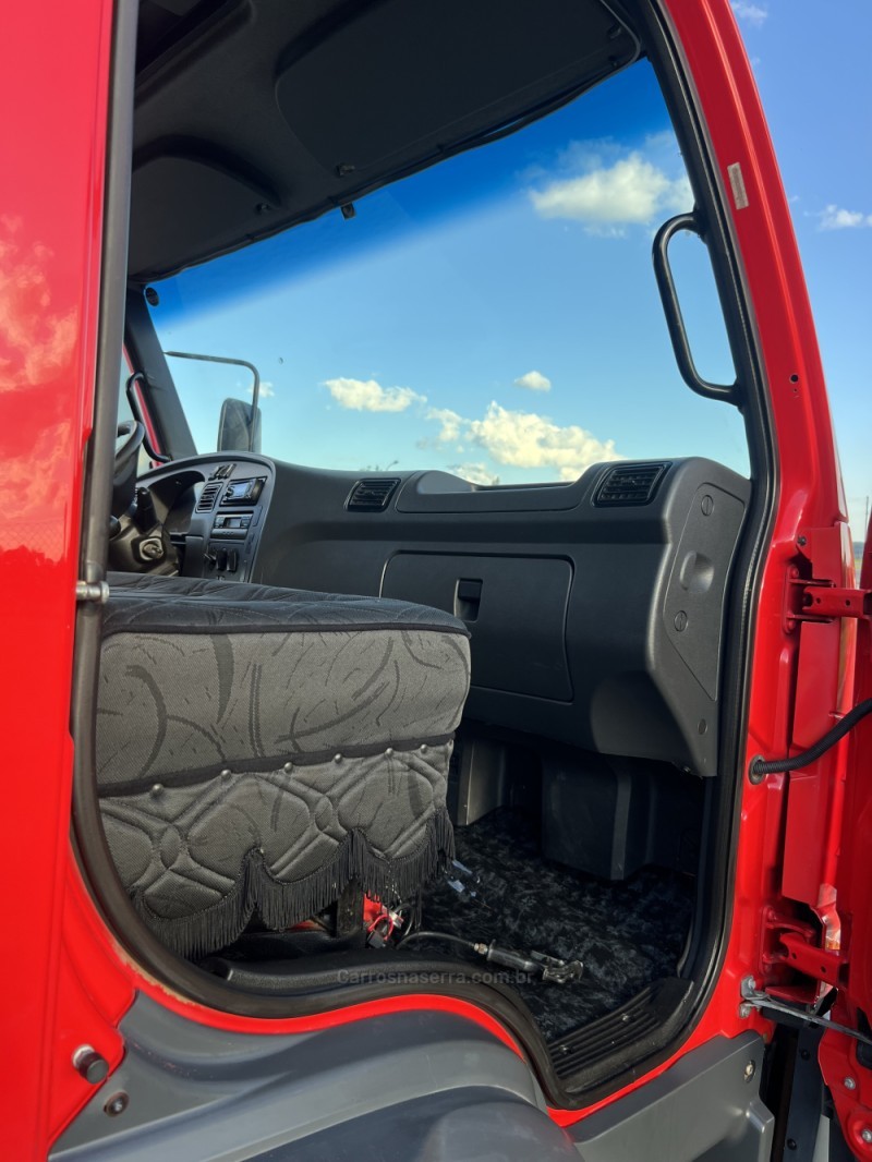 ACCELO 1016 3 EIXOS - 2012 - ANTôNIO PRADO