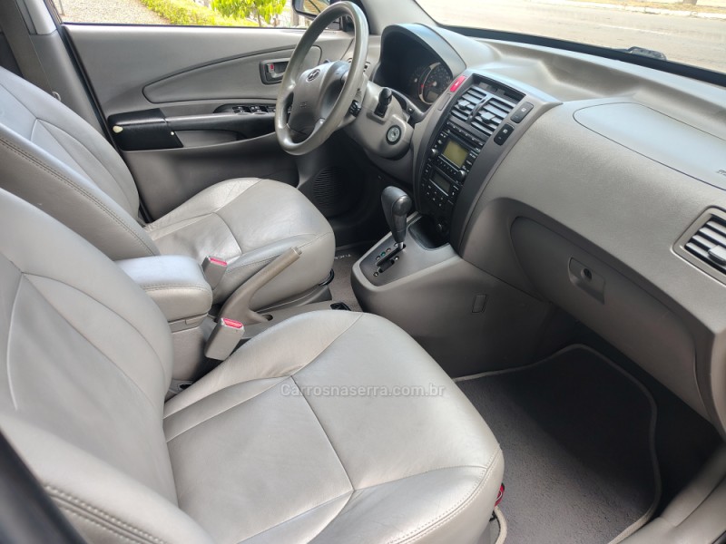 TUCSON 2.0 MPFI GLS 16V 143CV 2WD GASOLINA 4P AUTOMÁTICO - 2013 - CAXIAS DO SUL