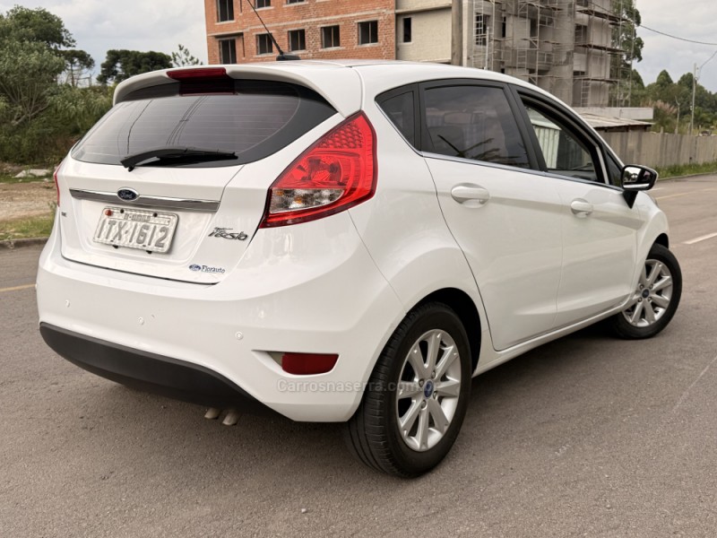 FIESTA 1.6 SE HATCH 16V FLEX 4P MANUAL - 2013 - CAXIAS DO SUL