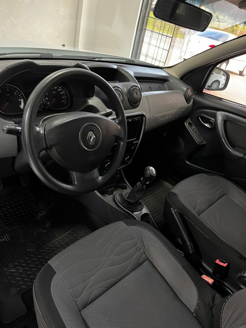 DUSTER 2.0 DYNAMIQUE 4X4 16V FLEX 4P MANUAL - 2014 - CAXIAS DO SUL