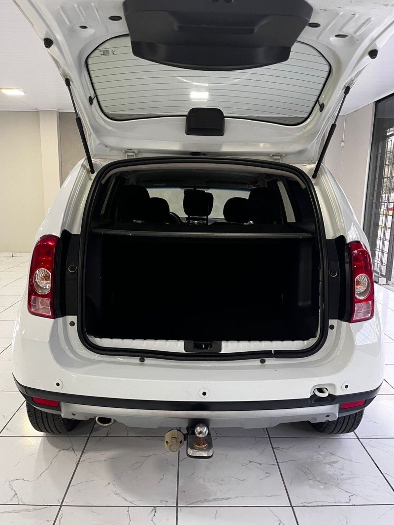 DUSTER 2.0 DYNAMIQUE 4X4 16V FLEX 4P MANUAL - 2014 - CAXIAS DO SUL