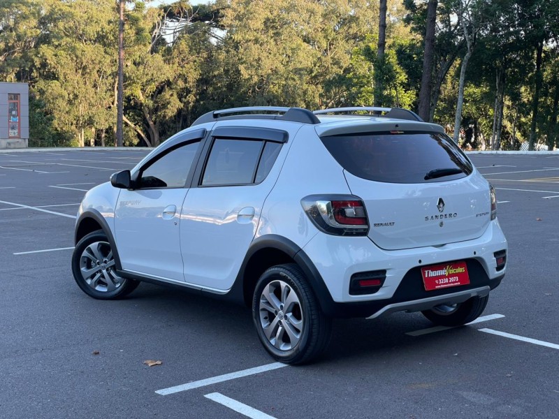 SANDERO 1.6 STEPWAY 8V FLEX 4P MANUAL - 2015 - CAXIAS DO SUL