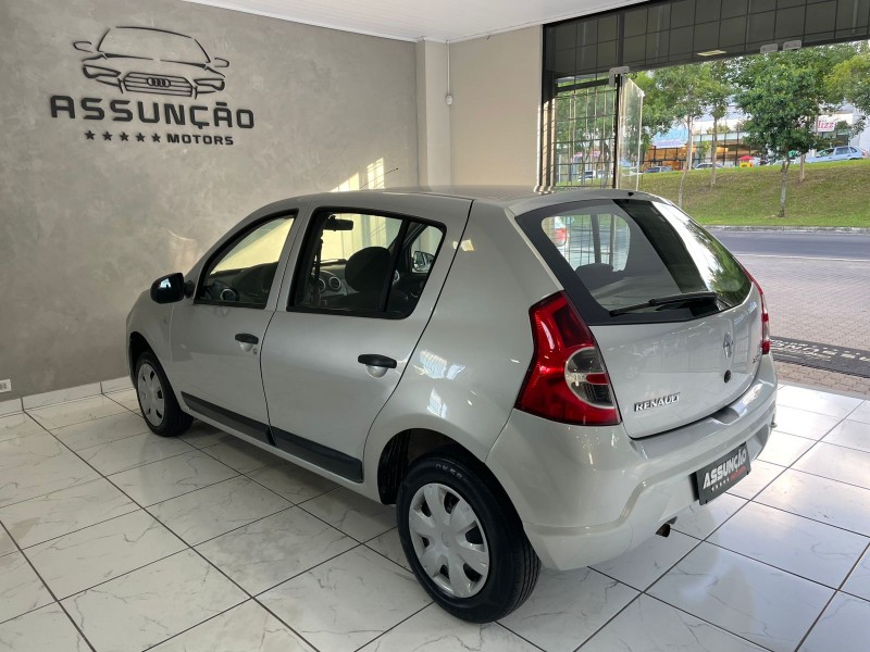 SANDERO 1.0 EXPRESSION 16V FLEX 4P MANUAL - 2011 - CAXIAS DO SUL
