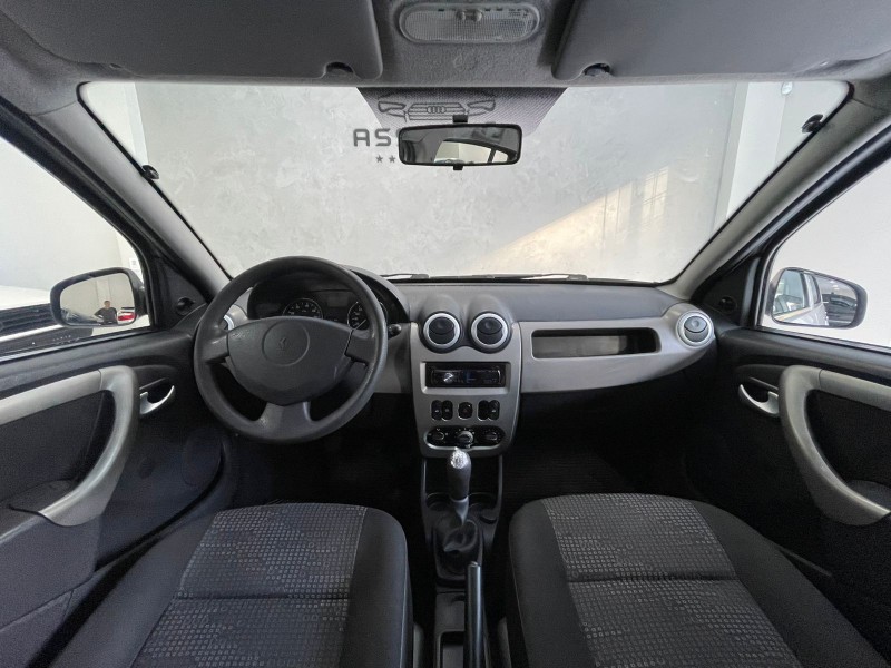 SANDERO 1.0 EXPRESSION 16V FLEX 4P MANUAL - 2011 - CAXIAS DO SUL