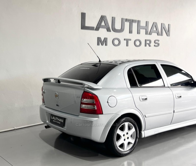 ASTRA 2.0 MPFI ADVANTAGE 8V FLEX 4P MANUAL - 2010 - NOVO HAMBURGO
