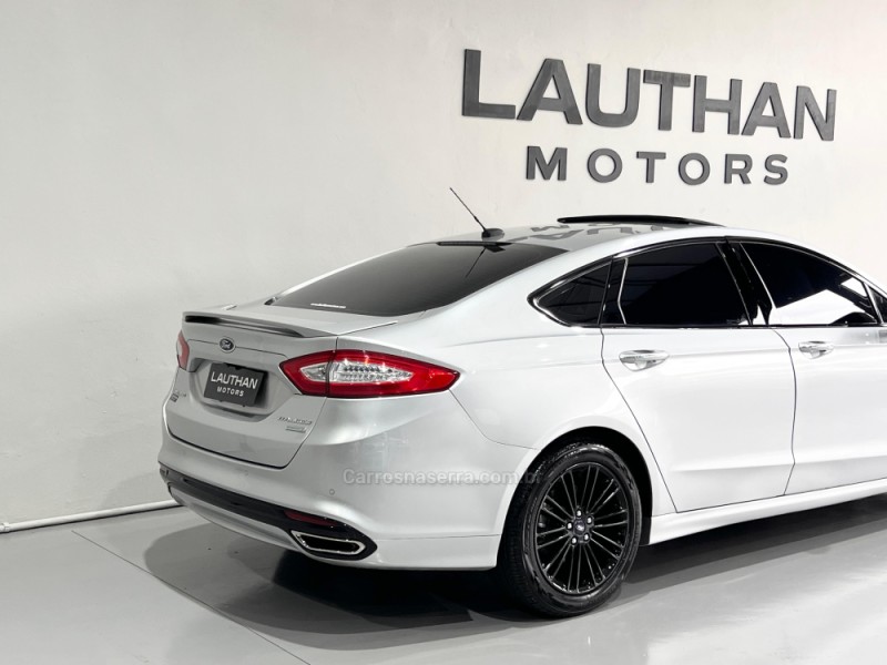 FUSION 2.0 TITANIUM FWD 16V GASOLINA 4P AUTOMÁTICO - 2014 - NOVO HAMBURGO